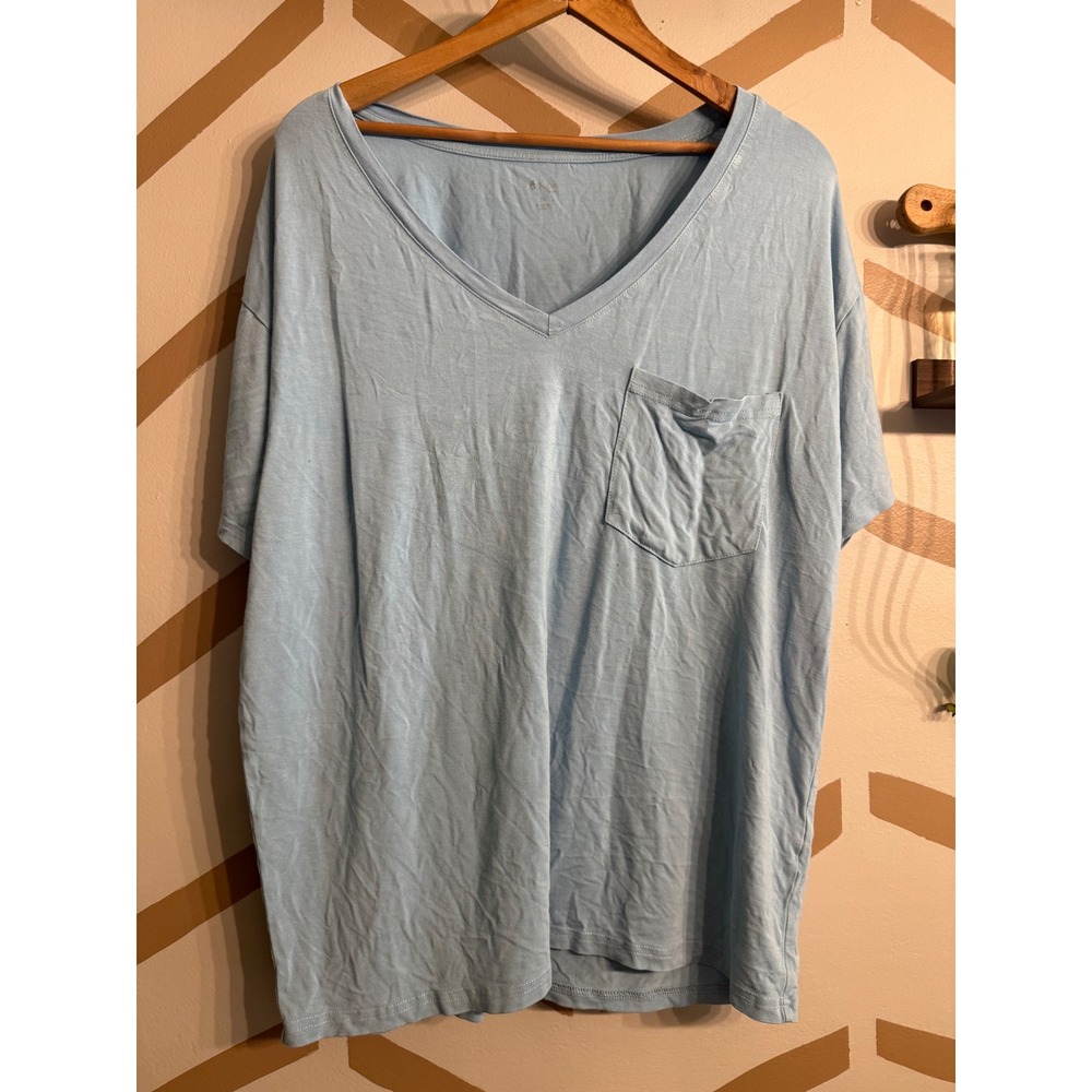 Kyte Baby Living Pocket Tee Women Size M Blue V-Neck Bamboo Rayon Short Sleeve